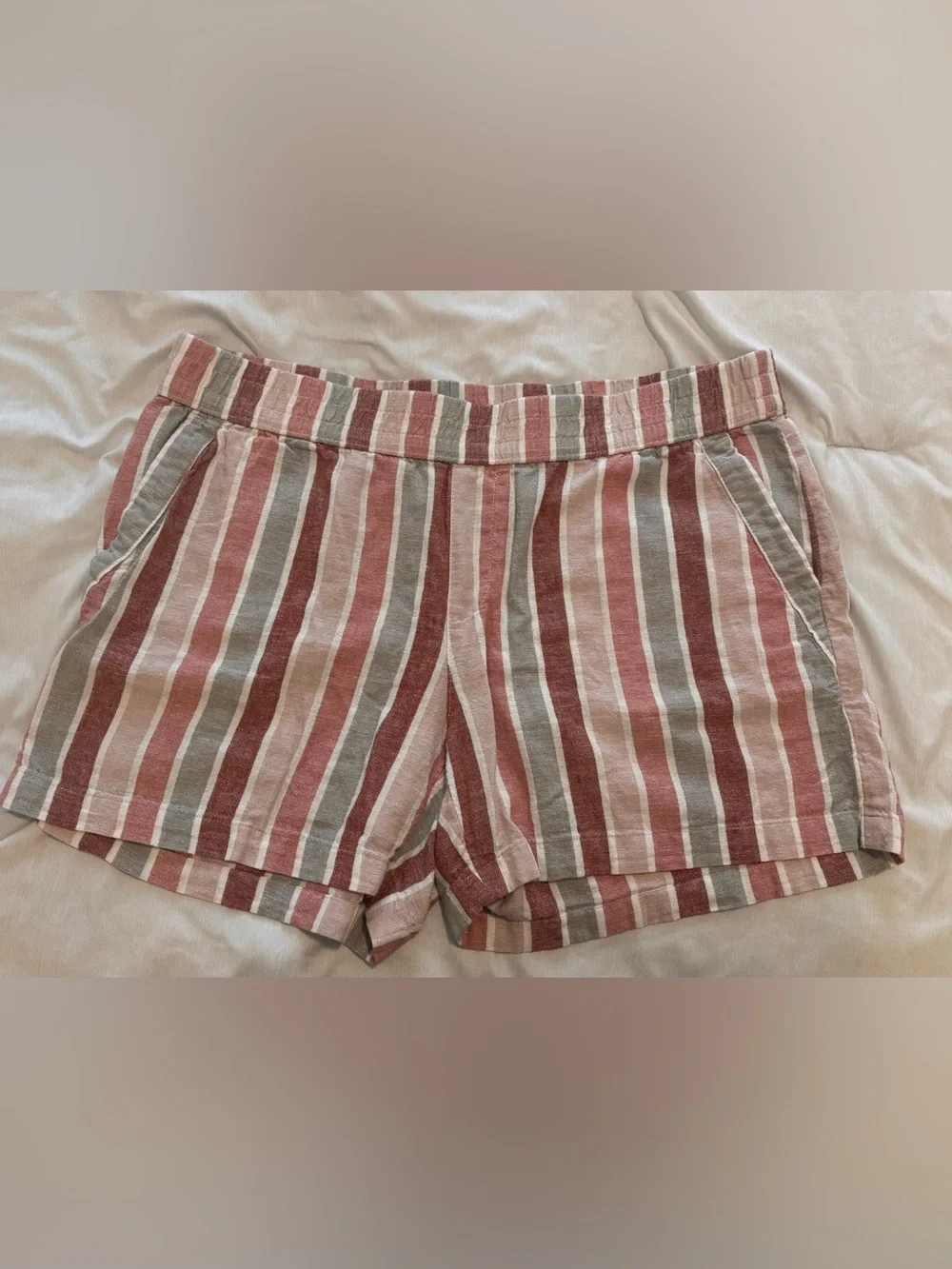 Striped tank and shorts set - Picture 2 of 6